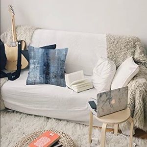 SET of 2 Super BIG & Soft Toss Pillow Throw Covers NEW!